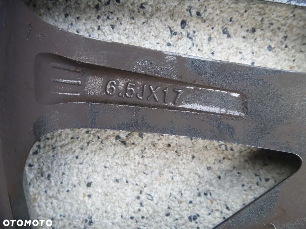 FELGA ALUMINIOWA KIA 6.5Jx17" 52910-H8300 - 6