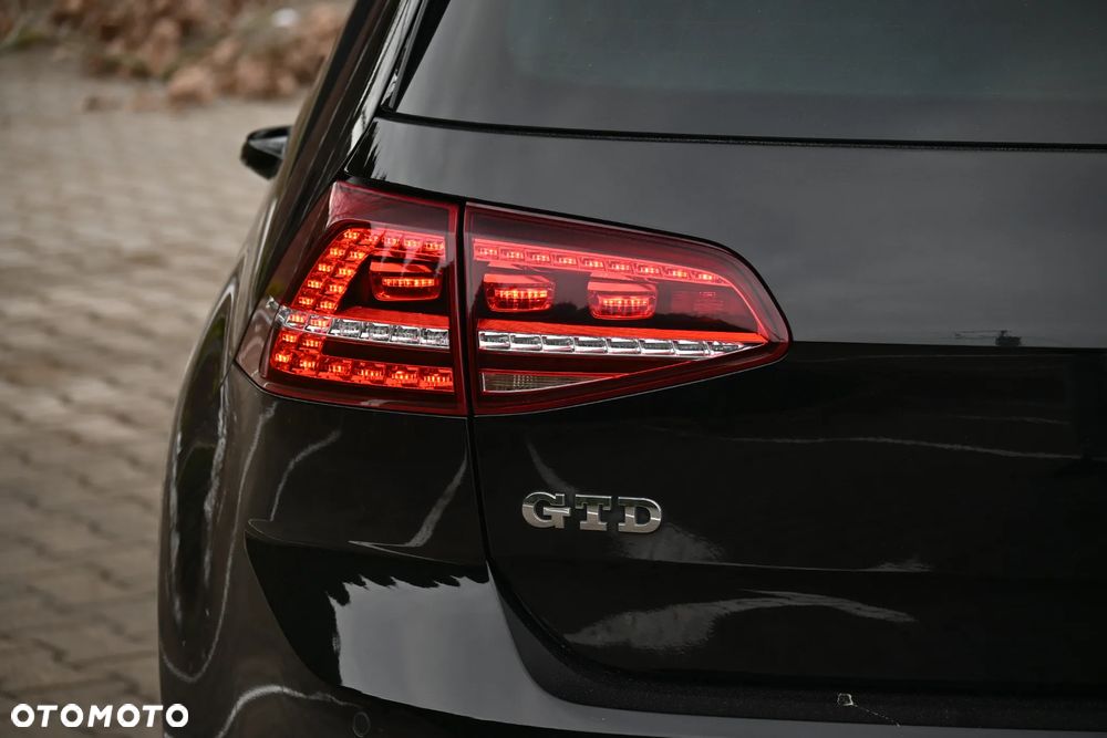 Volkswagen Golf GTD (BlueMotion Technology) DSG - 23