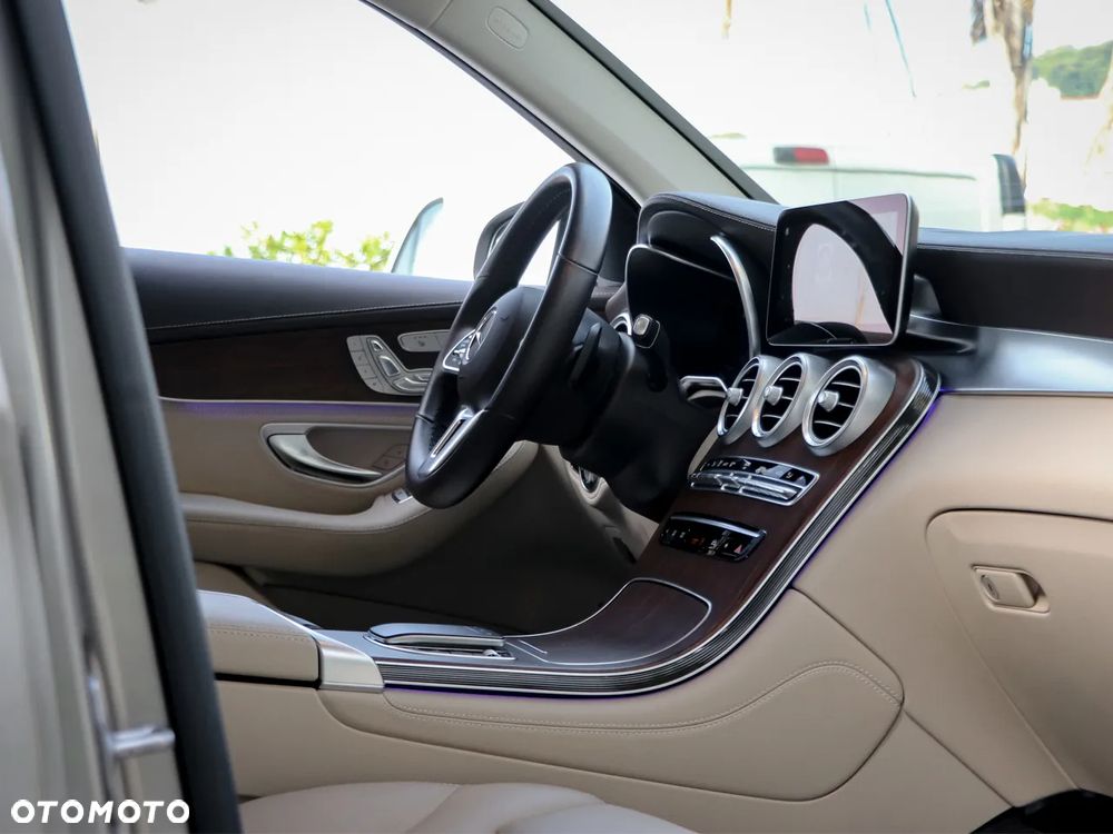 Mercedes-Benz GLC 400 d 4-Matic - 19