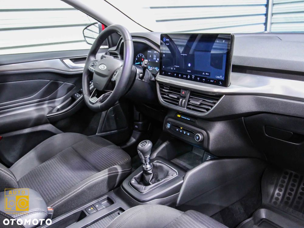 Ford Focus 1.0 EcoBoost Titanium - 15