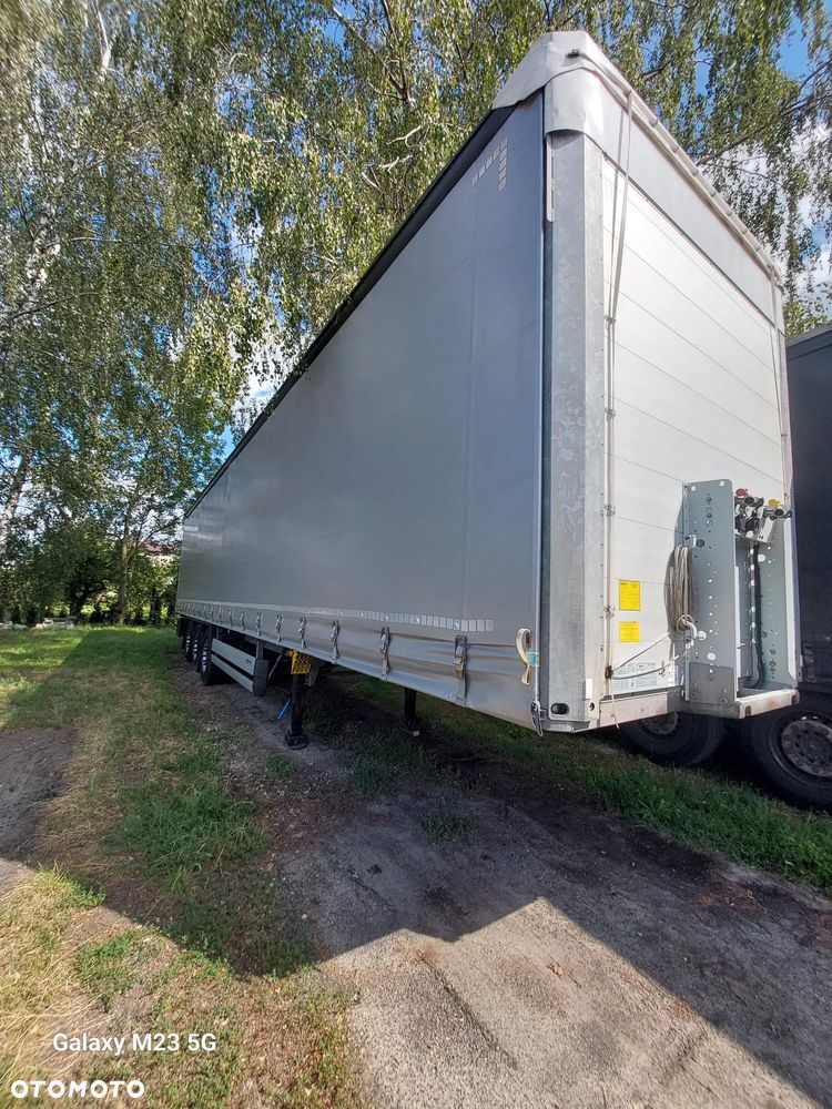 Schmitz Cargobull - 1
