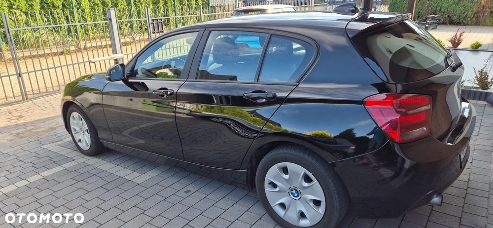 BMW Seria 1 116i - 3