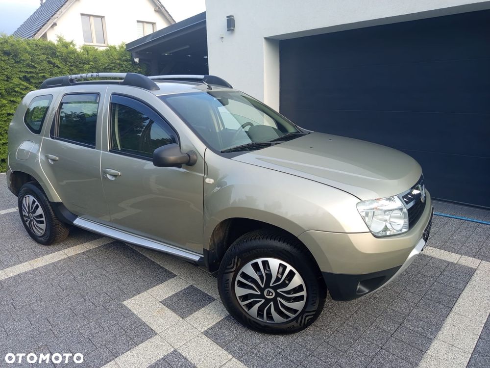 Dacia Duster 1.6 16V 4x2 Laureate - 12