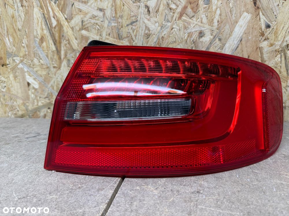 LAMPA TYŁ PRAWA LED AUDI A4 B8 SEDAN 8K5 - 10