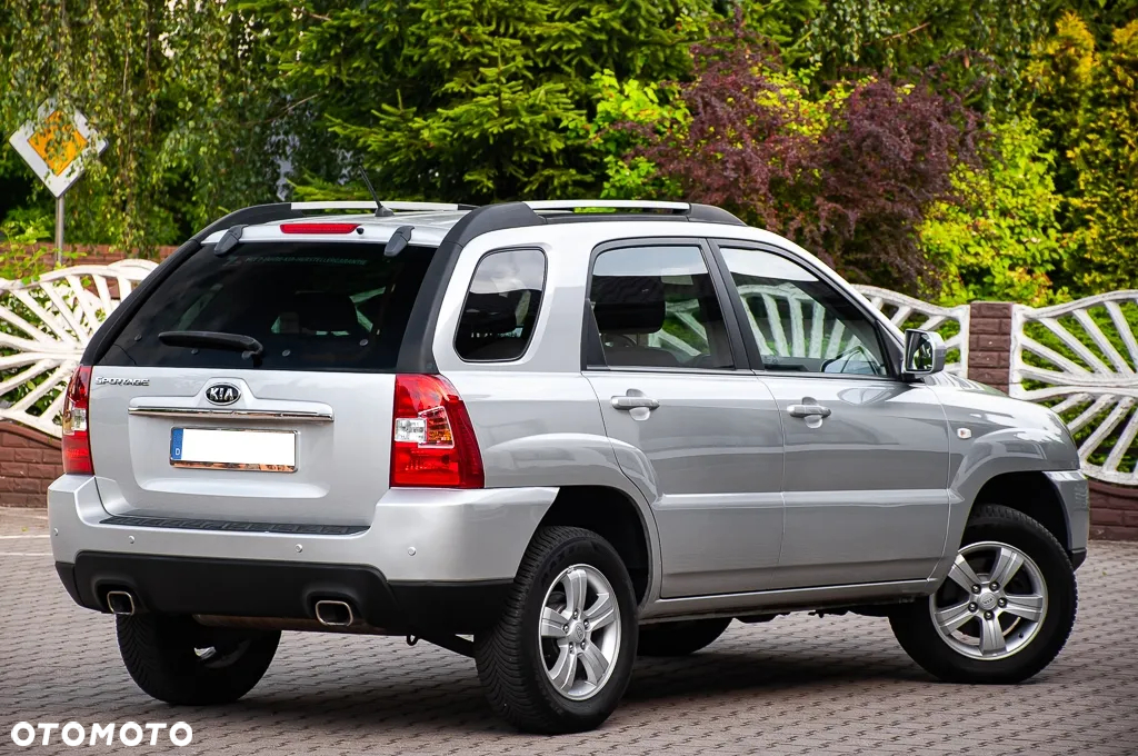 Kia Sportage 2.0 Tour - 16
