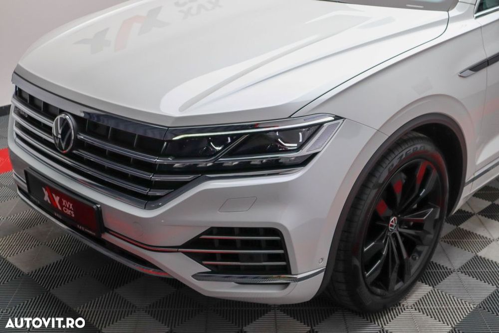 Volkswagen Touareg - 13