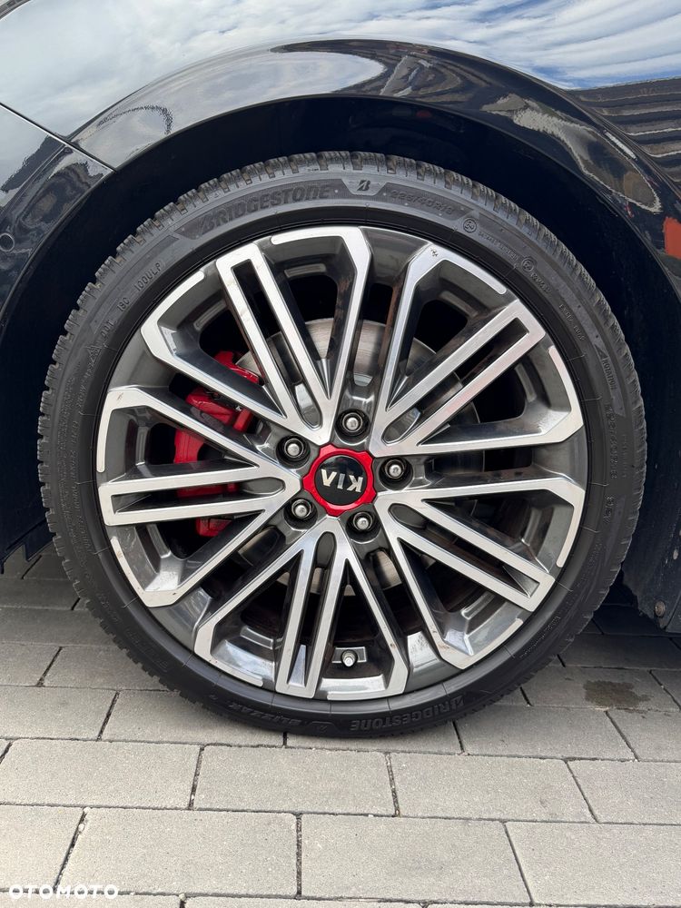 Kia ProCeed 1.6 T-GDI DCT7 OPF GT - 10