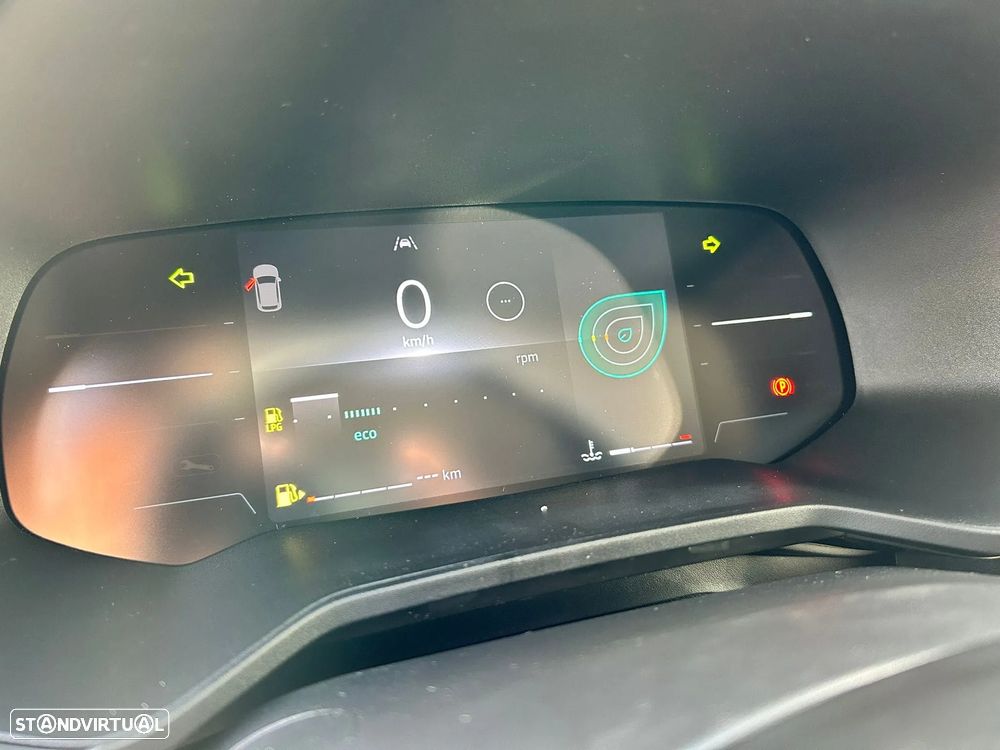 Renault Clio 1.0 TCe Evolution Bi-Fuel - 16