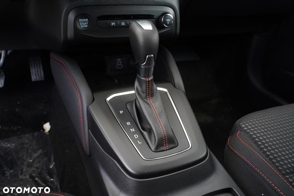 Ford Focus 1.0 EcoBoost mHEV ST-Line X - 22