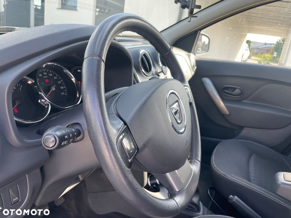 Dacia Logan 0.9 TCE Laureate S&S EU6 - 7