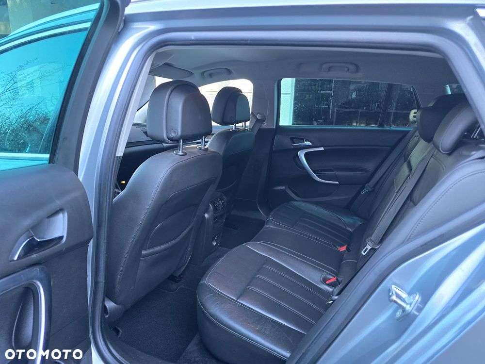 Opel Insignia 2.0 CDTI Cosmo - 11