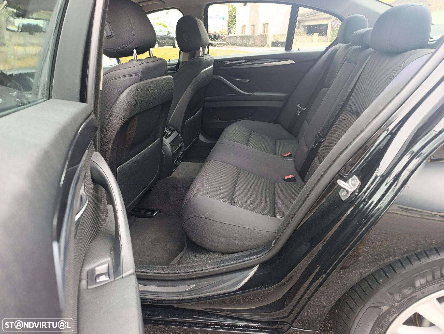 BMW 520 d Line Luxury Auto - 11