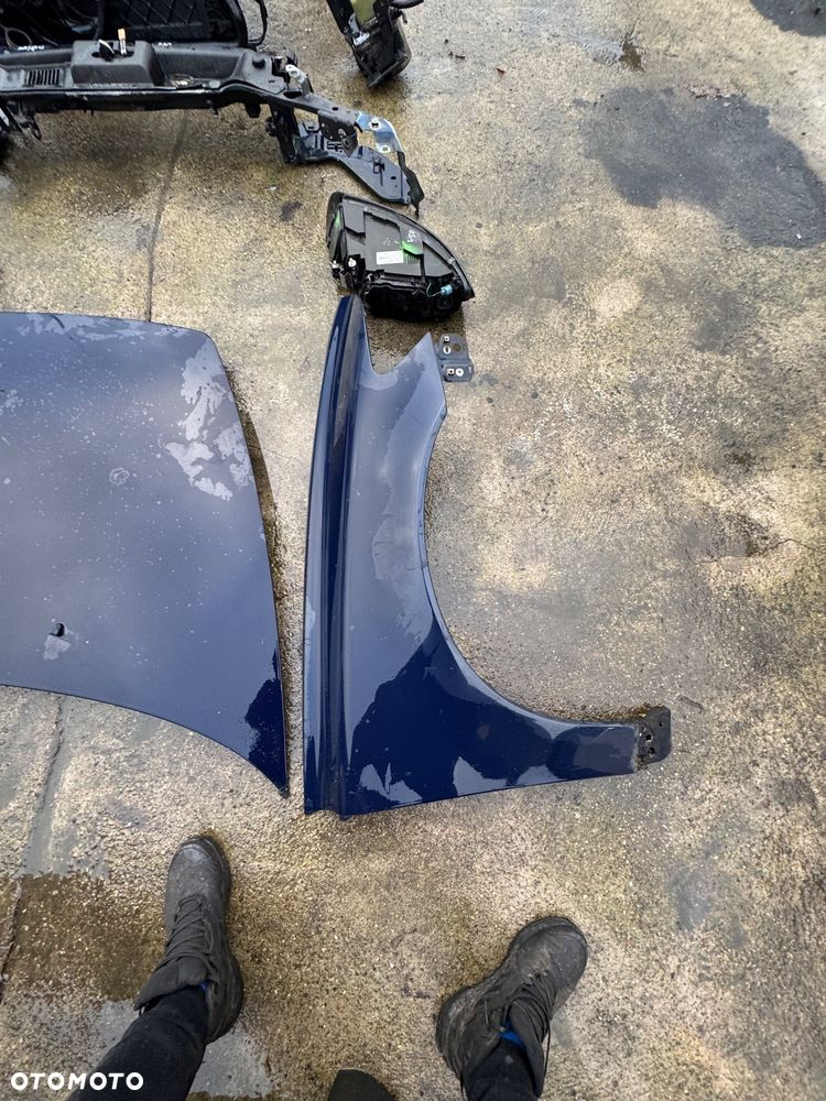 Volvo s40 v50 drzwi  v50 przednie tylne tył prawe lewe 613-46 niebieskie granatowe sedan klapa tył tylnia lampa tył prawą lewa belka tylnia zderzak tył tylni błotnik prawy lewy lampy przednie prawa lewa przód tył belka wzmocnienie czołowe pas przedni chłodnice maska zderzak przód przedni niebieski - 8