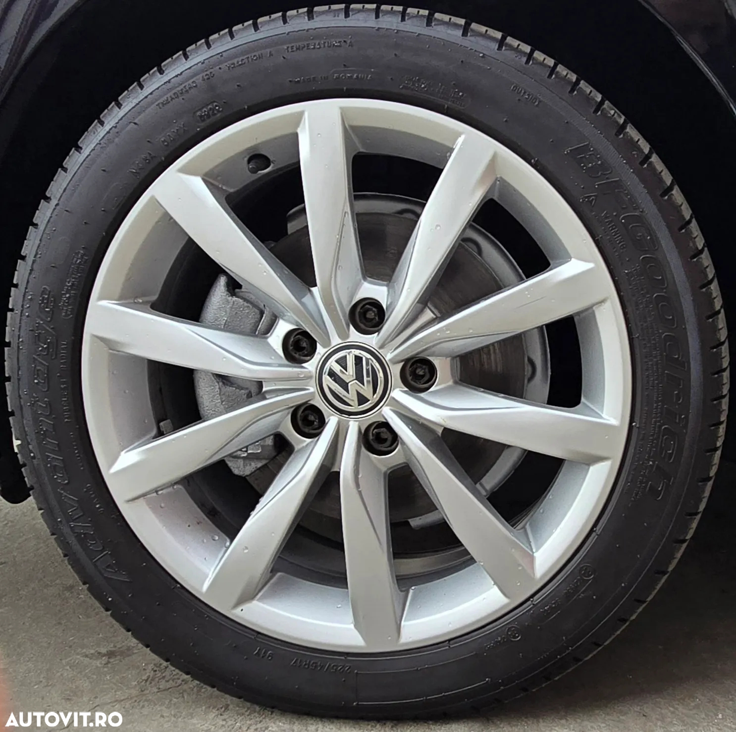 Volkswagen Golf 2.0 TDI BMT Highline - 34