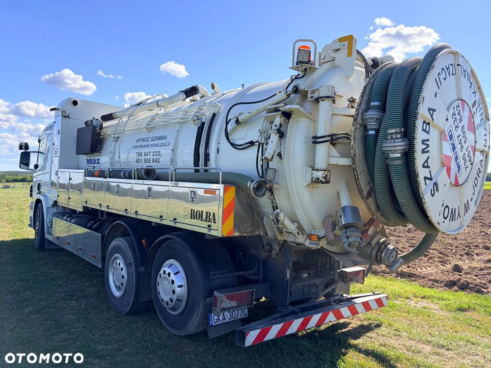 Scania P 360 - 4