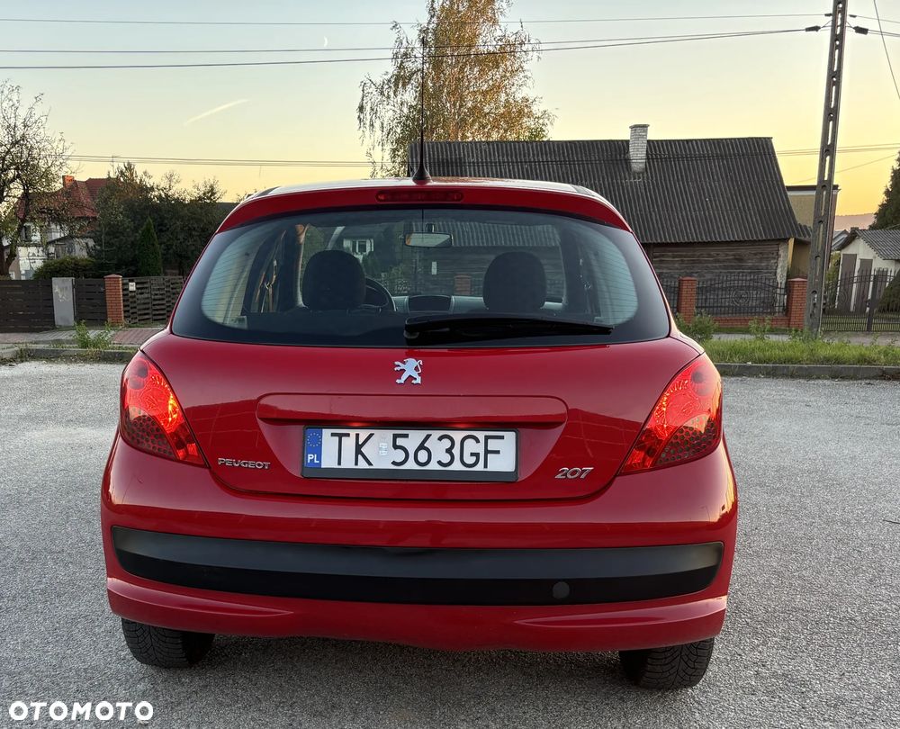 Peugeot 207 1.4 16V U Move - 11