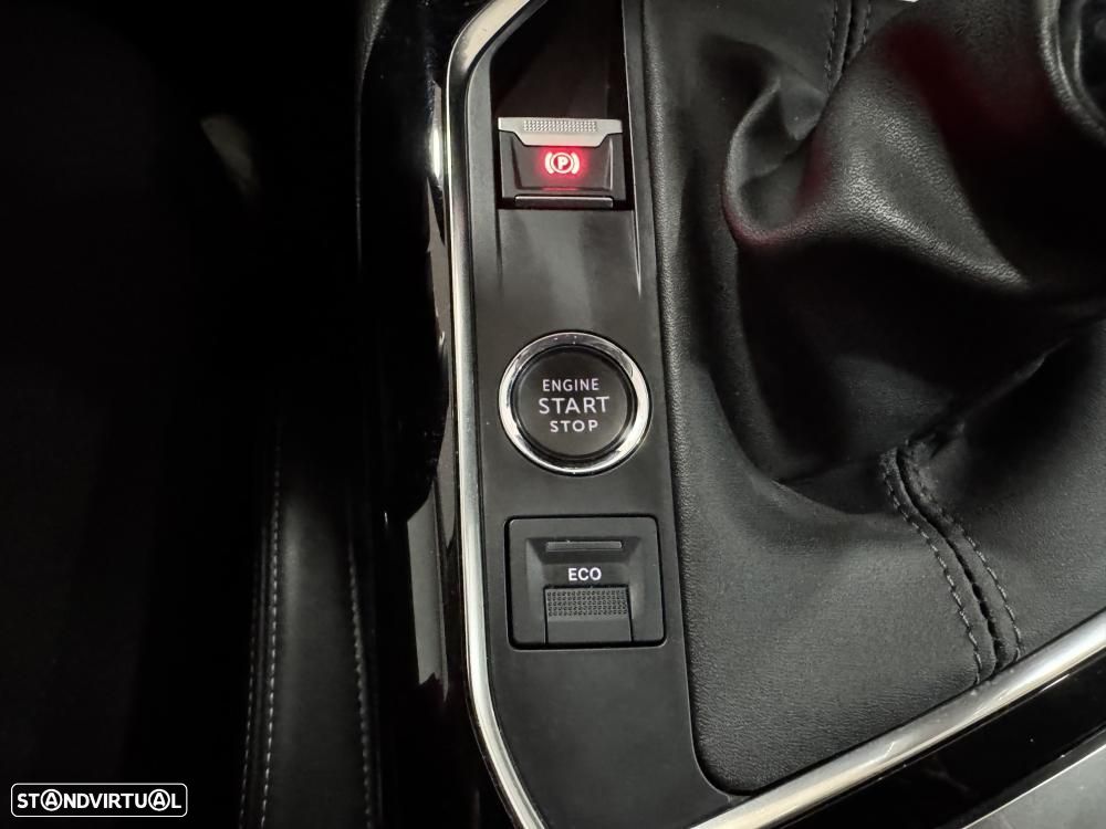 Peugeot 5008 1.5 BlueHDi Allure Pack - 32