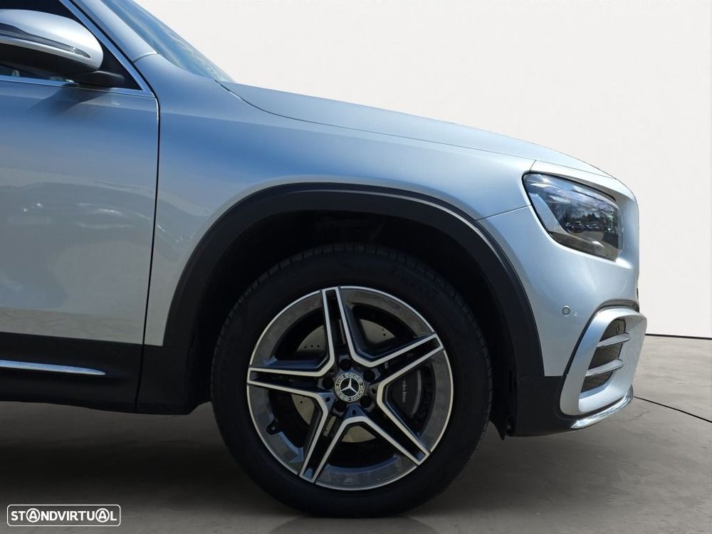 Mercedes-Benz GLB 180 — fotografia 5