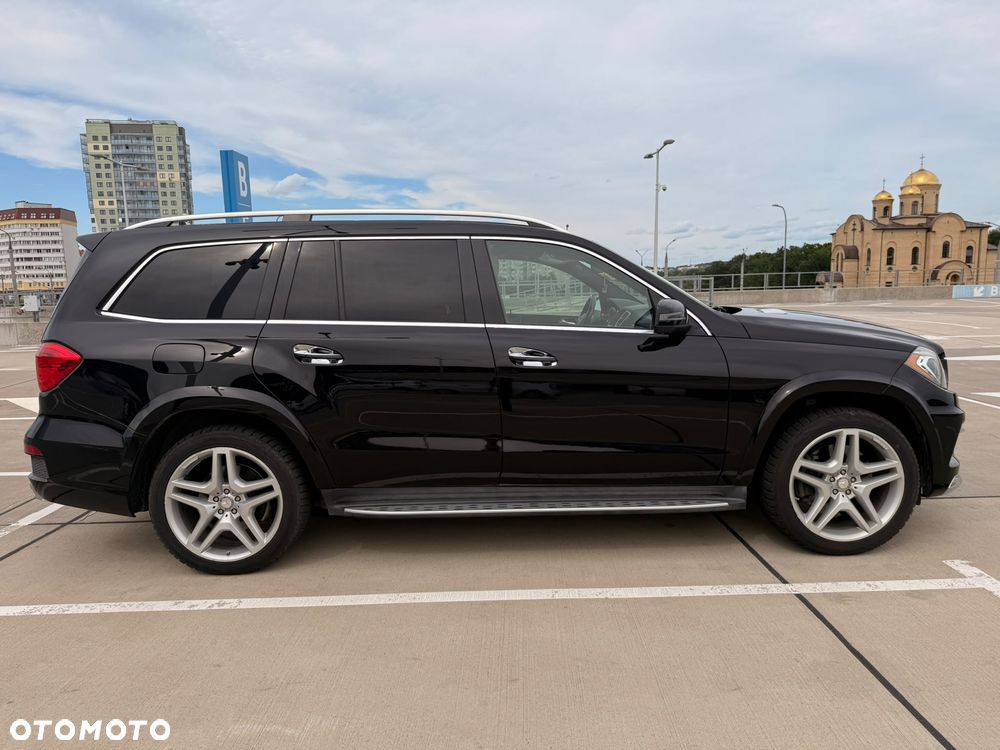 Mercedes-Benz GL - 6