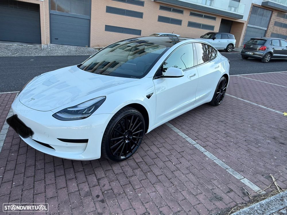 Tesla Model 3 Standard RWD Plus