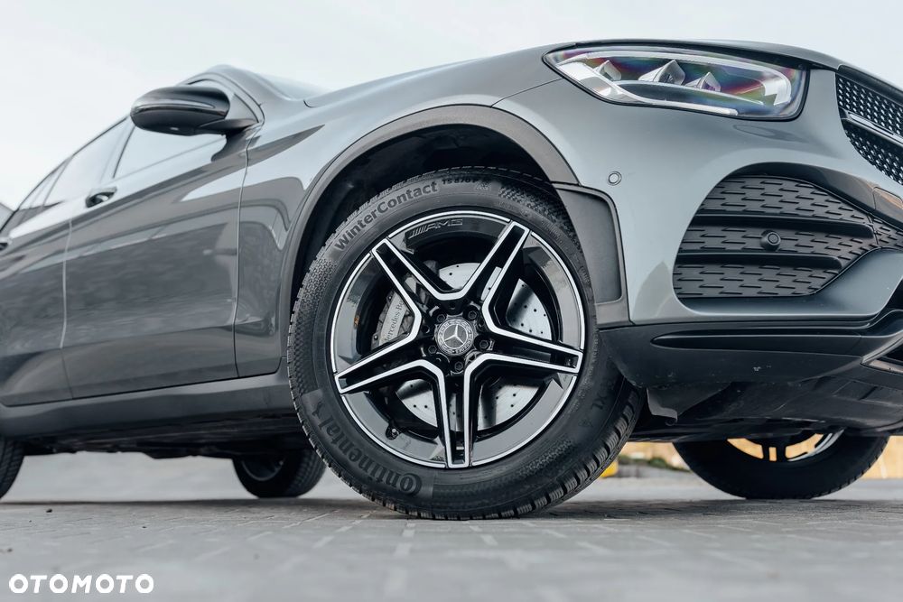Mercedes-Benz GLC 200 d 4-Matic Business Edition - 32