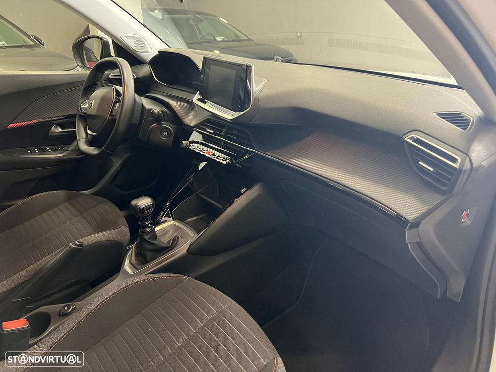 Peugeot 2008 1.2 PureTech Active Pack - 22