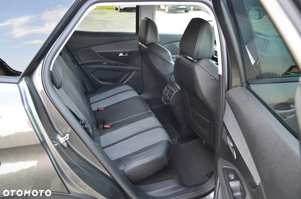 Peugeot 3008 - 15