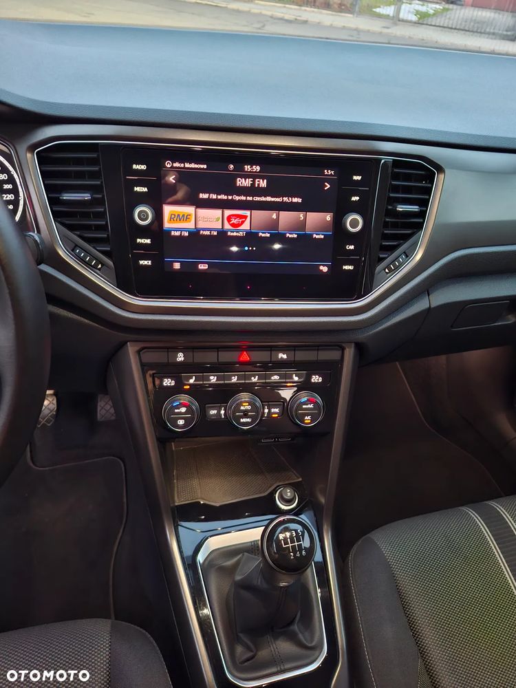 Volkswagen T-Roc 1.5 TSI ACT OPF IQ.DRIVE - 18