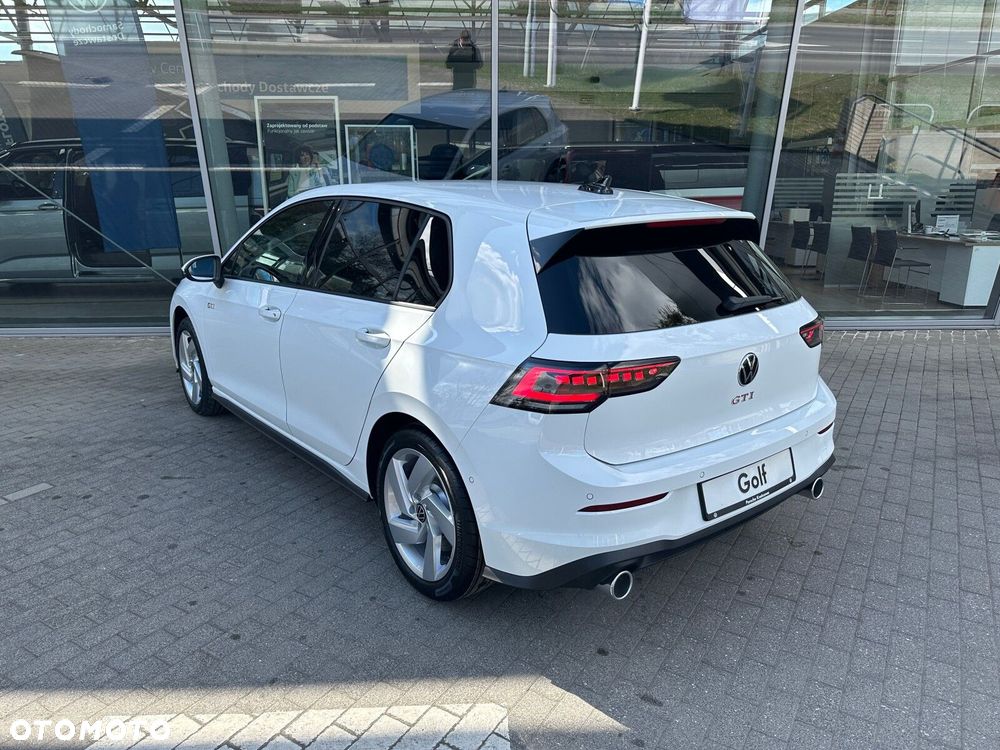 Volkswagen Golf - 7