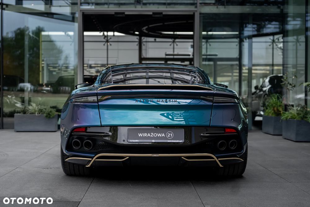 Aston Martin DBS - 5