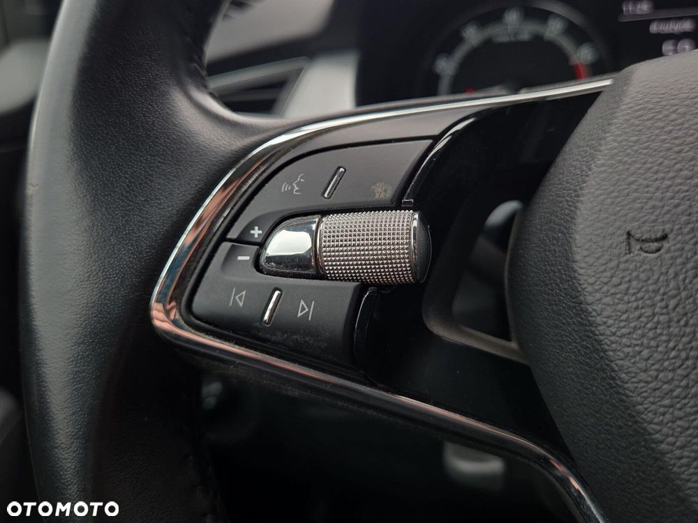 Skoda Fabia 1.0 TSI Ambition - 16