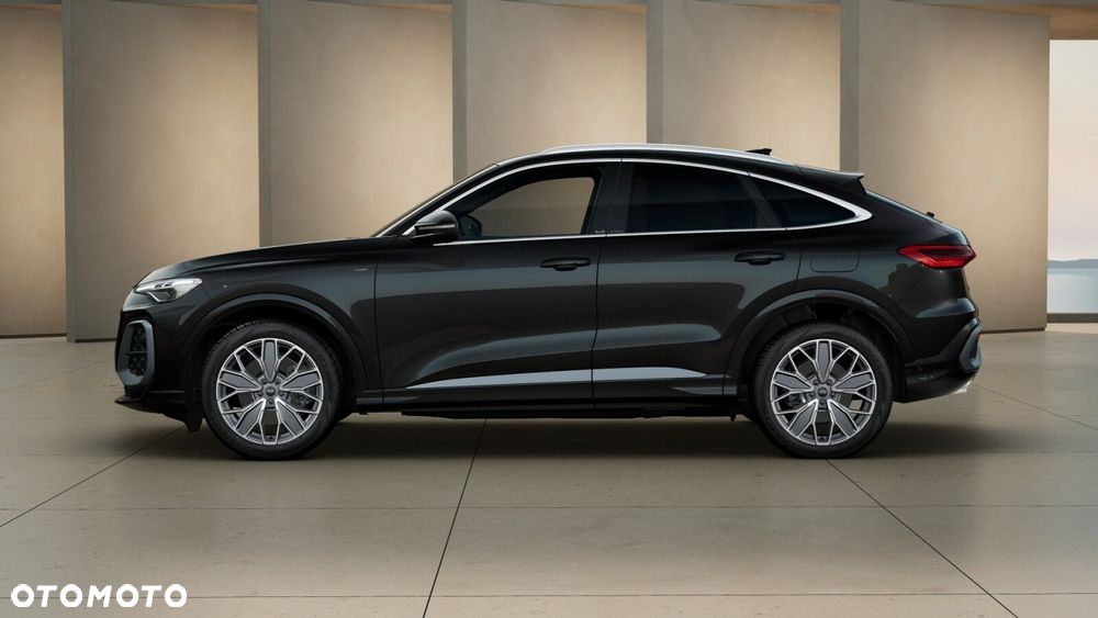 Audi Q5 Sportback - 3