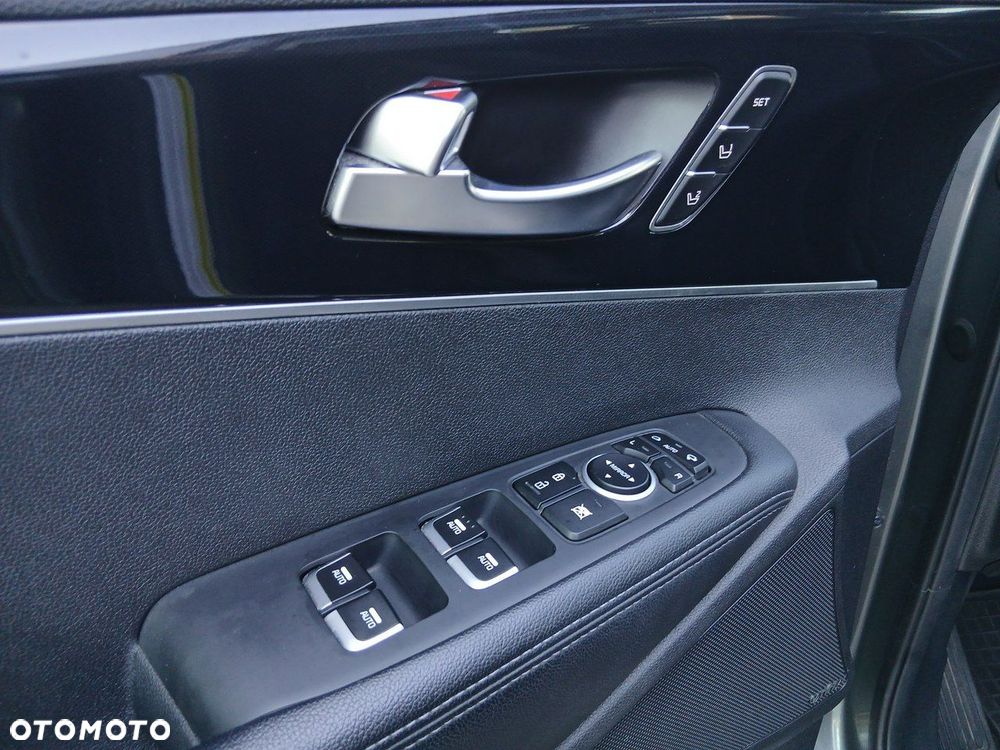 Kia Sorento - 22