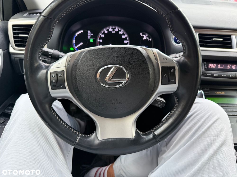 Lexus CT 200h Comfort - 12