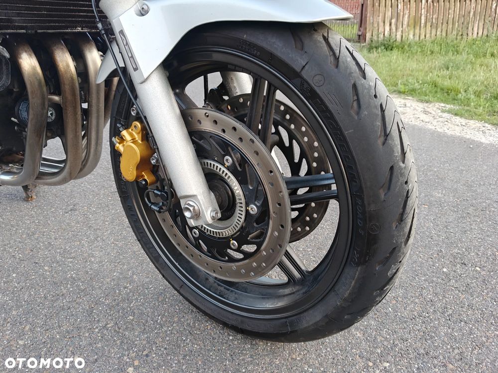 Honda CBF - 15