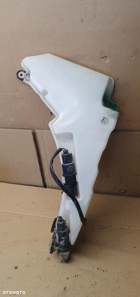Zbiorniczek spryskiwaczy pompka pompki XENON Audi A6 C6 Kombi 4F0955453R - 6