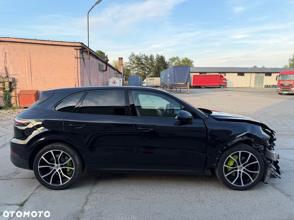 Porsche Cayenne E-Hybrid Tiptronic S Platinum Edition - 6