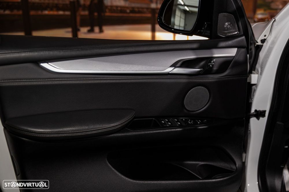 BMW X5 25 d sDrive Pack M - 33