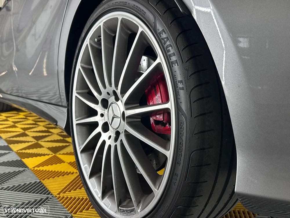 Mercedes-Benz A 45 AMG 4Matic Speedshift 7G-DCT - 7