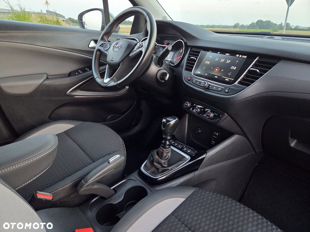 Opel Crossland X 1.2 T 120 Lat S&S - 11