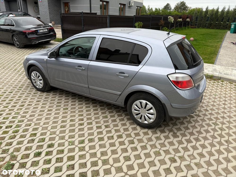 Opel Astra - 12