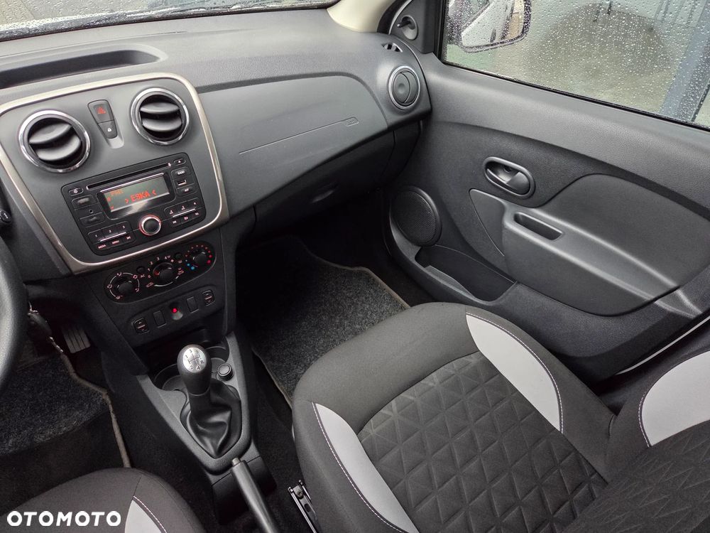 Dacia Sandero TCe 90 Celebration - 20