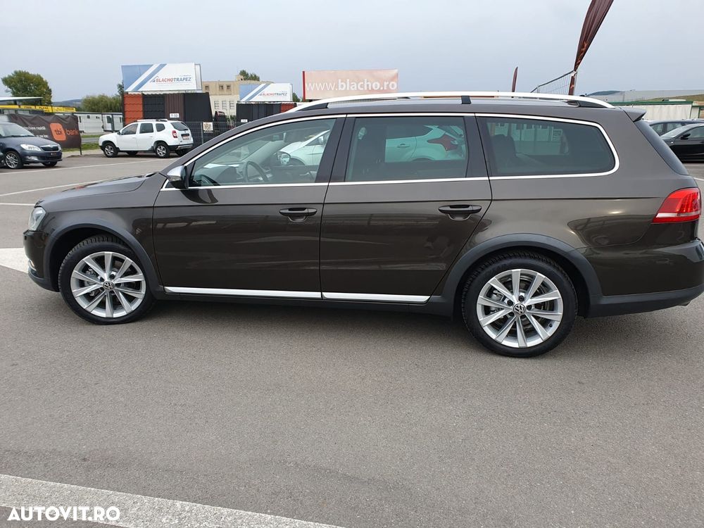 Volkswagen Passat Alltrack 2.0 TDI 4Motion DSG BlueMotion Tec - 6