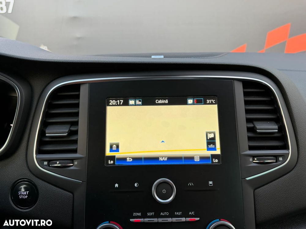 Renault Megane TCe 140 GPF BOSE EDITION - 19