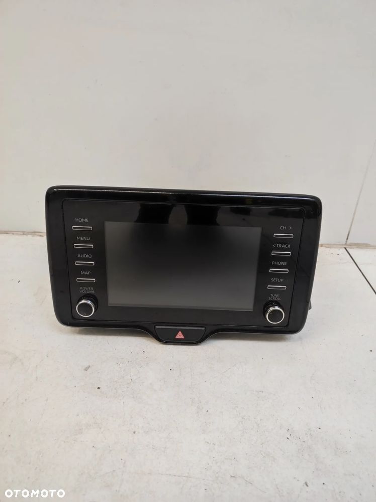 Radio nawigacja Toyota Yaris IV 4 - 1