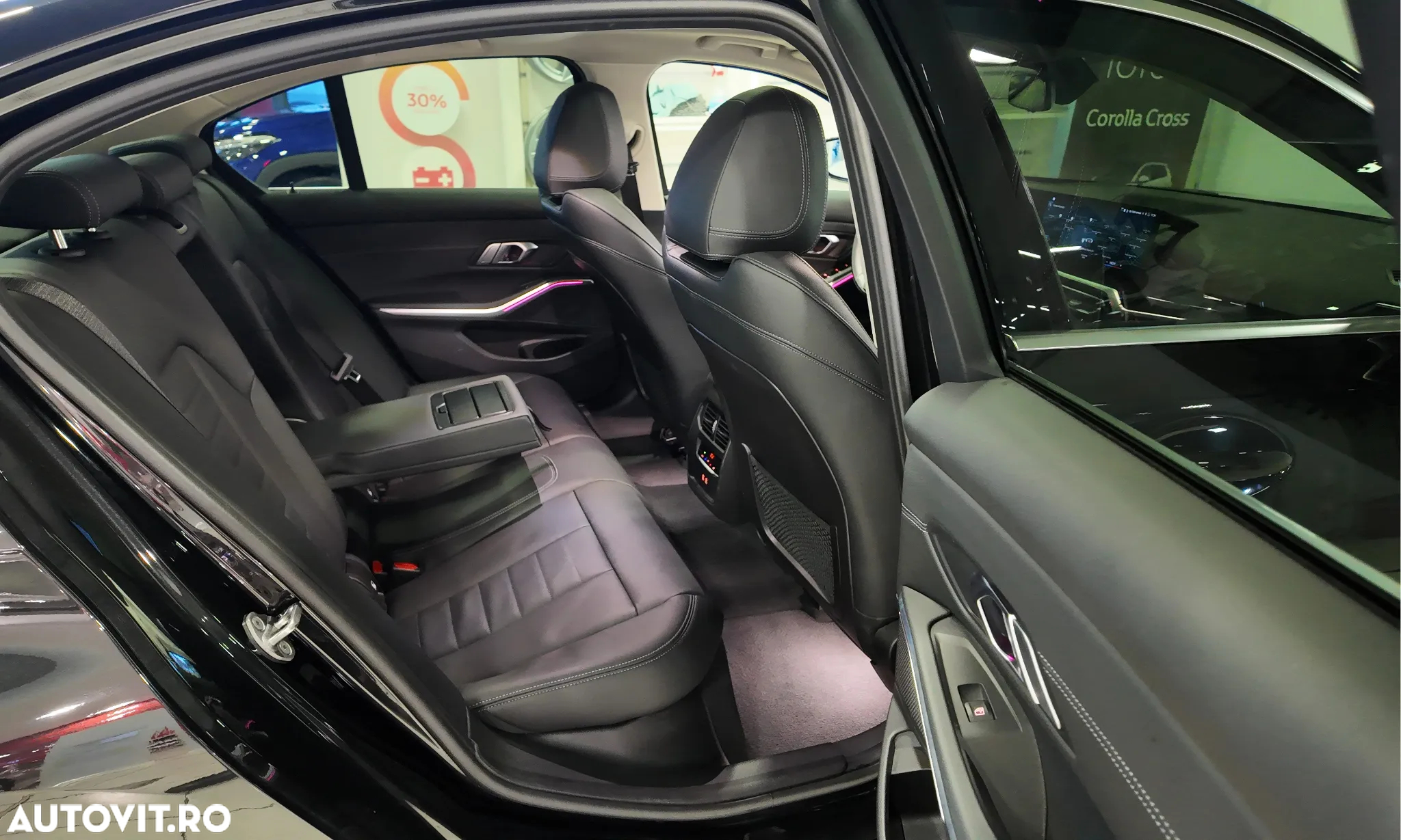 BMW Seria 3 320d xDrive Aut. - 35