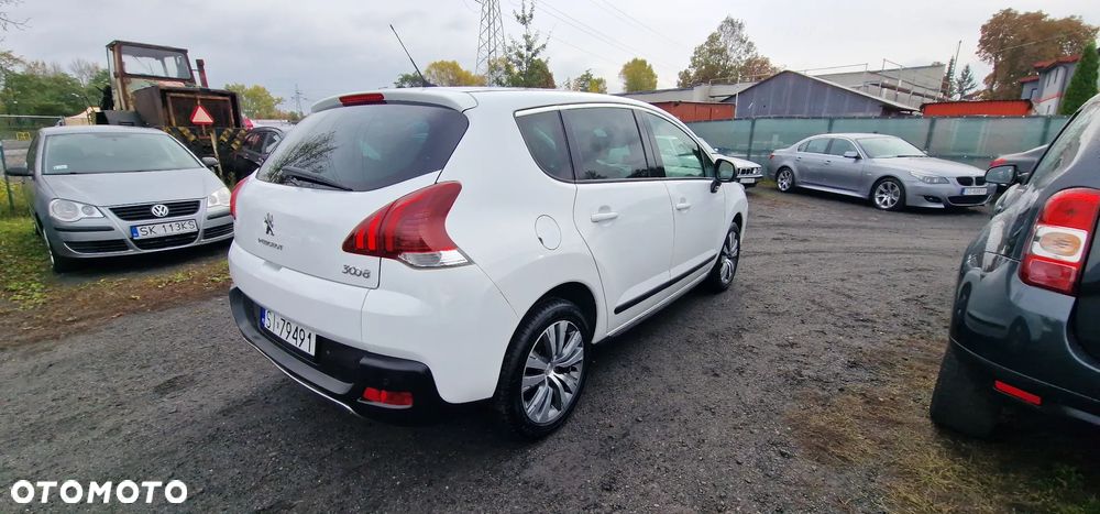 Peugeot 3008 HDi 115 Allure - 25