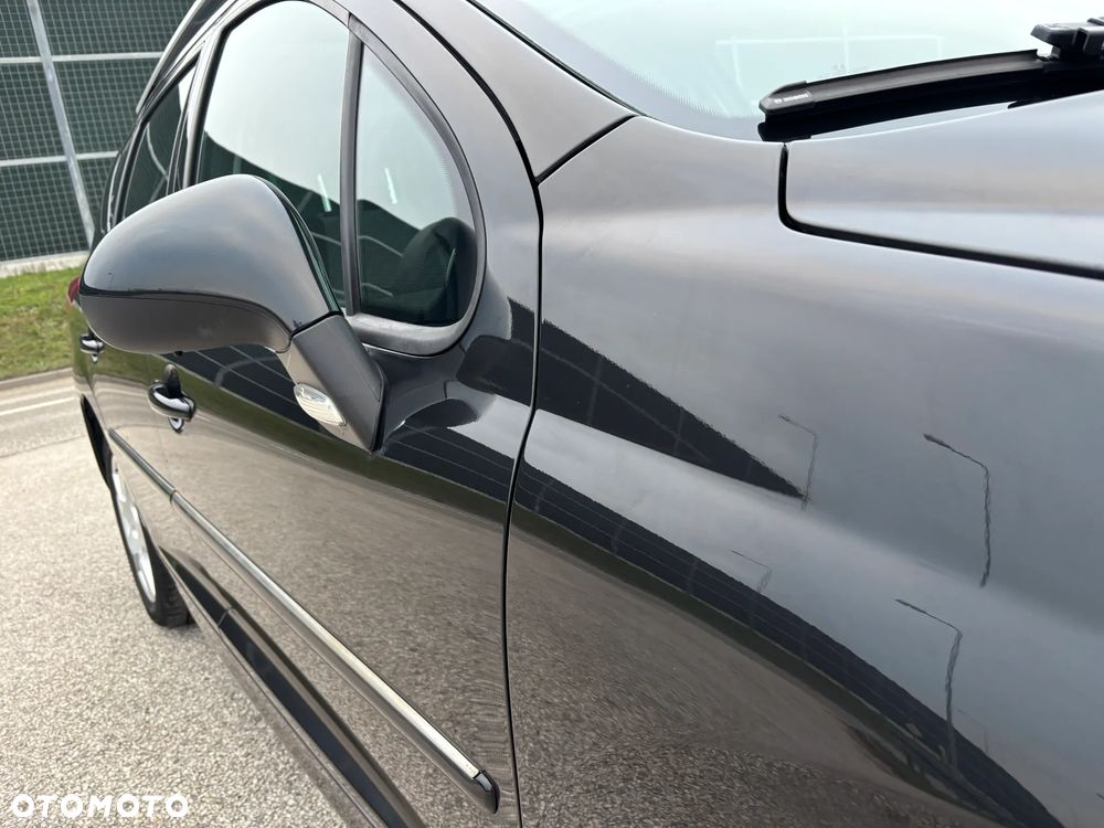 Peugeot 207 120 VTi Premium - 30