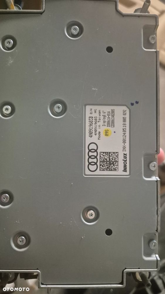 Ekran Audi Q8 4N0919603B - 1