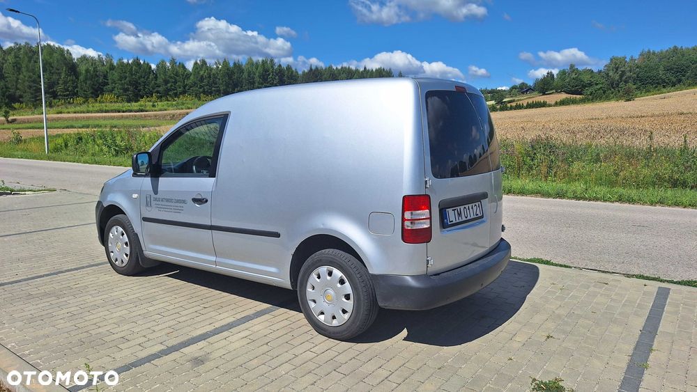 Volkswagen Caddy - 4